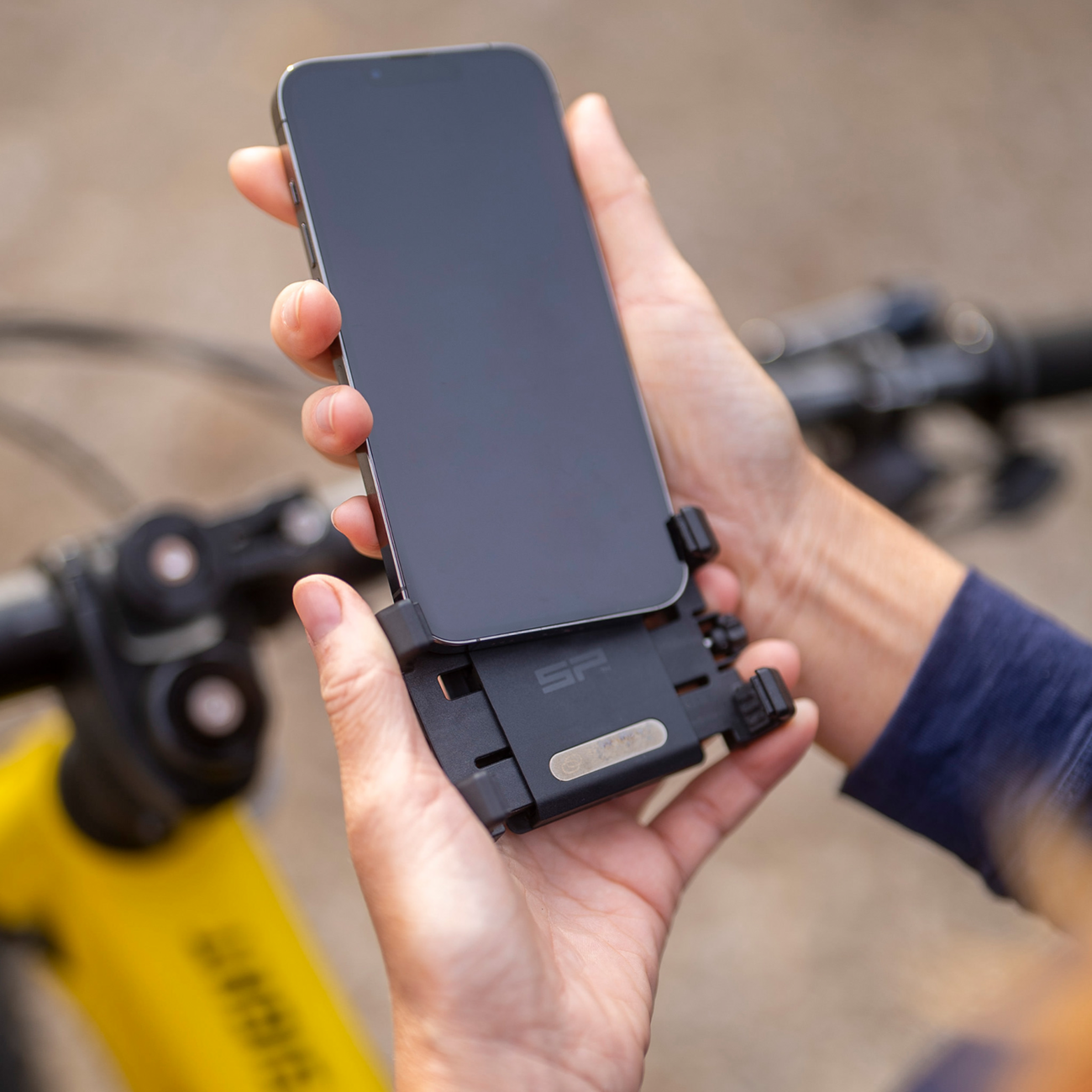 SP Connect Universal Holder Kit - SPC/SPC+ Bike Mount - SPC+ Phone Clamp - Black