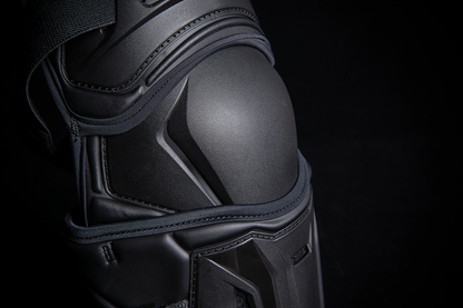 ICON Field Armor 3 Knee Protectors