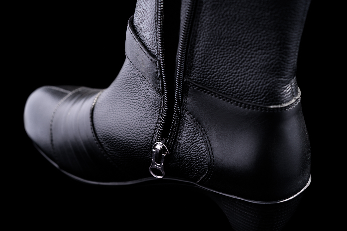 ICON Women's Tuscadero Boots